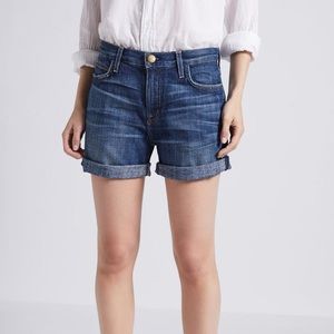 Current Elliot the Boyfriend rolled short